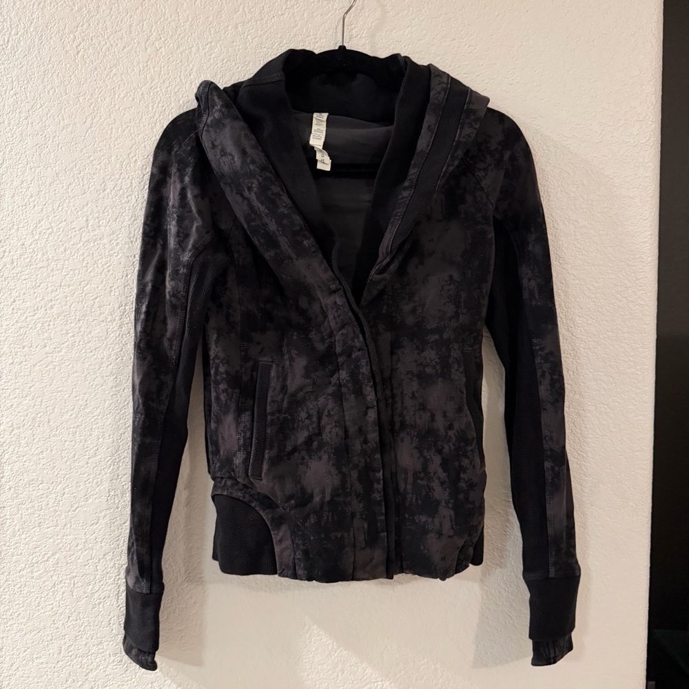 lululemon athletica Black Tie-Dye Sweater